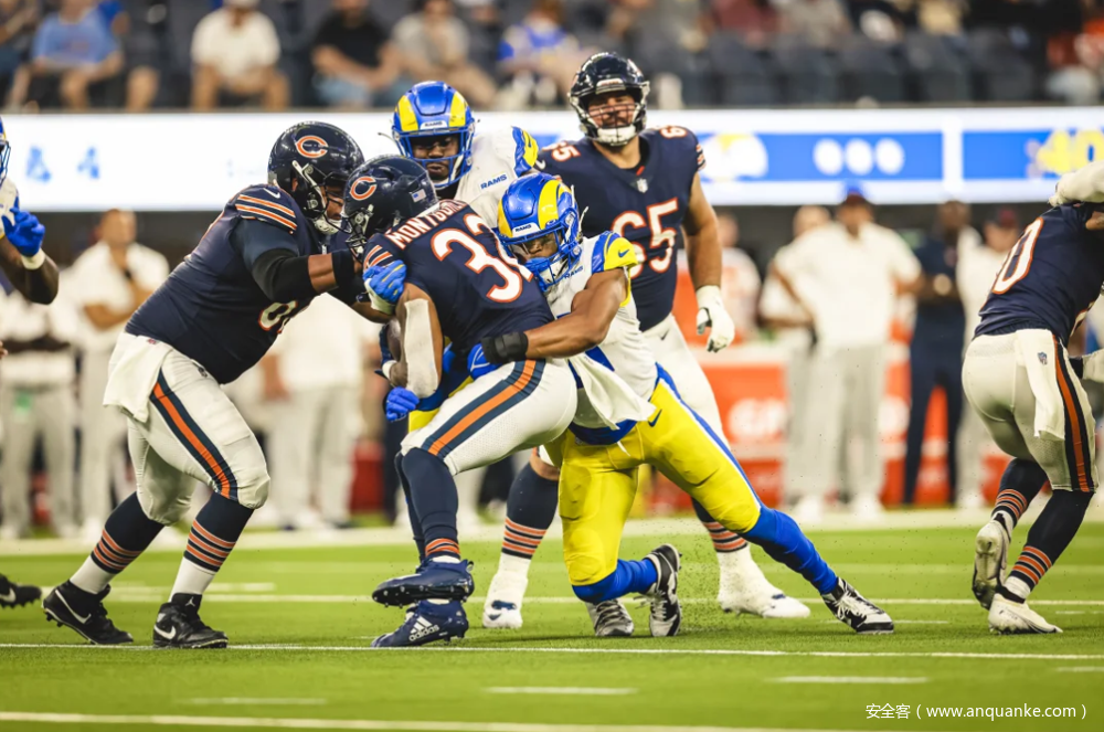 杜兰特连续得分，全队士气高涨